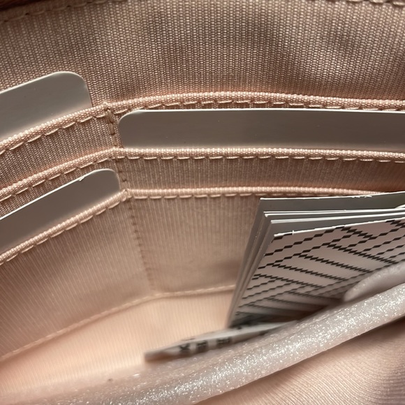 Pink Wristlet - Picture 4 of 4